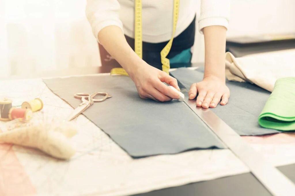 Branded Apparel Packaging Bags for Private Label Fashion