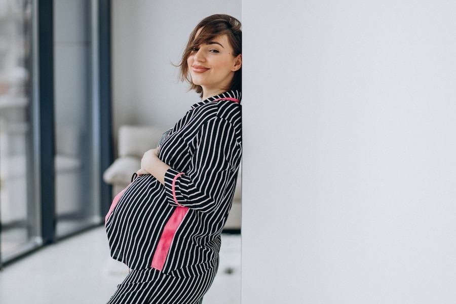 guide-to-starting-a-maternity-clothes-business