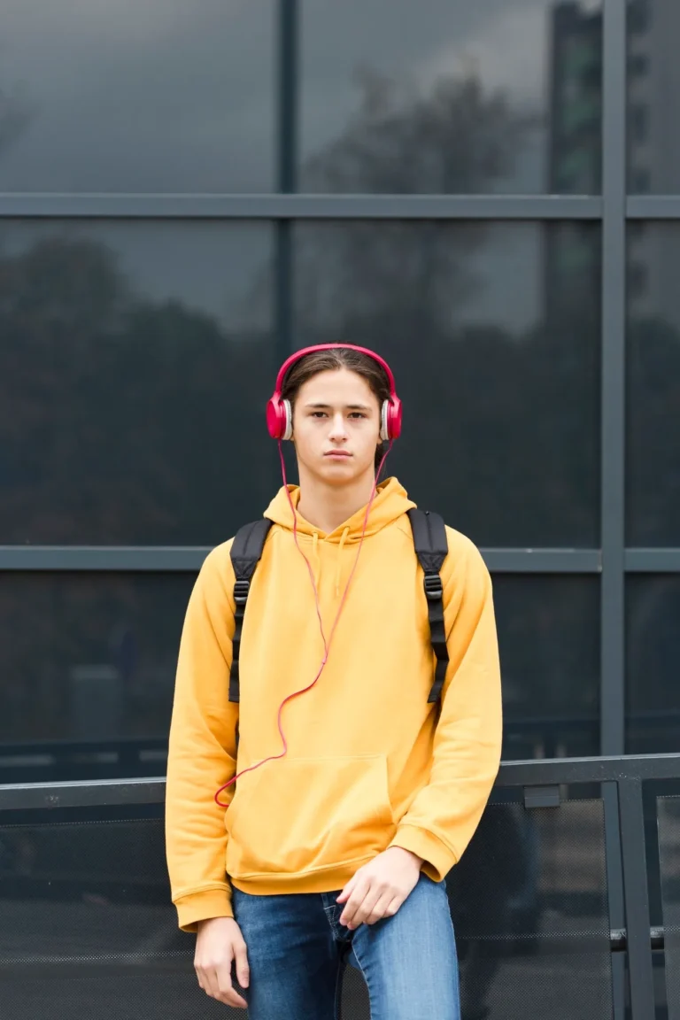 sweatshirt-manufacturer