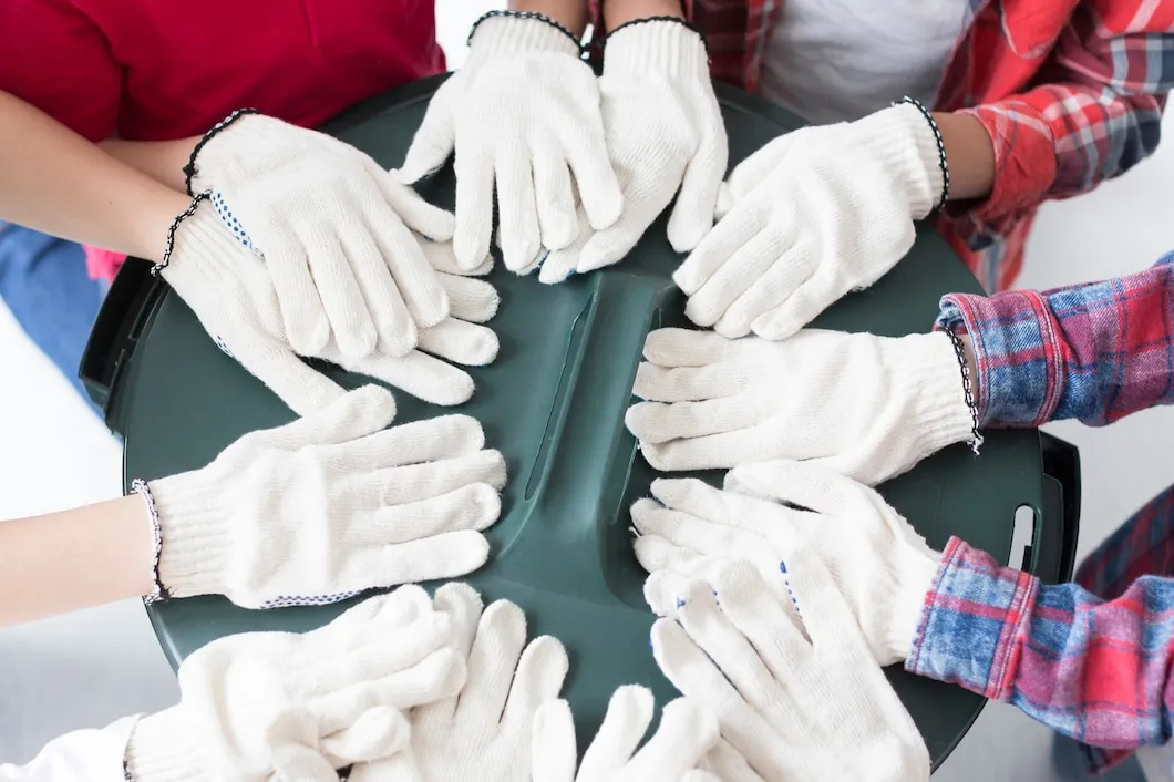 close-up-children-with-surgical