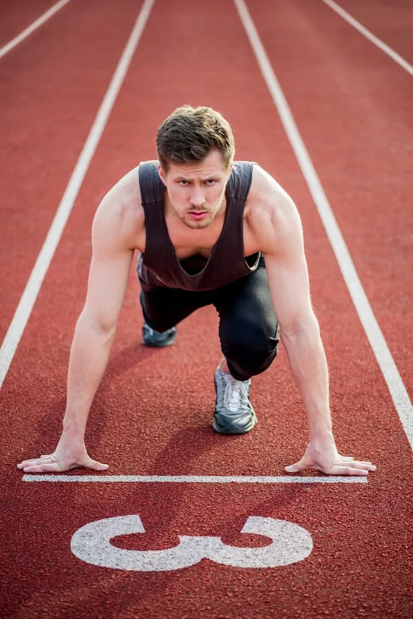male-sprinter-sportswear